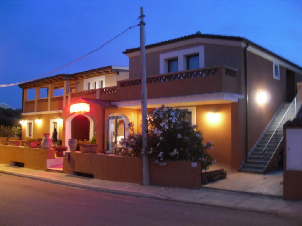 Hotel Maxim Olbia Exterior photo