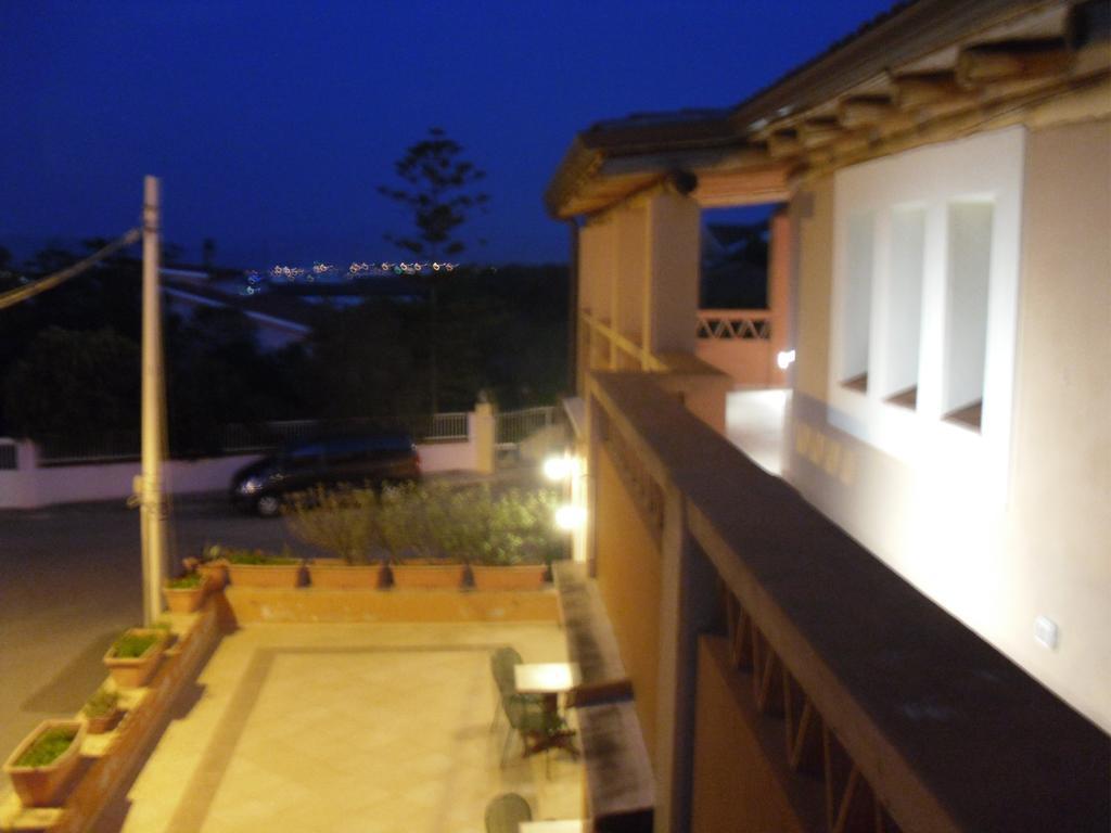 Hotel Maxim Olbia Exterior photo